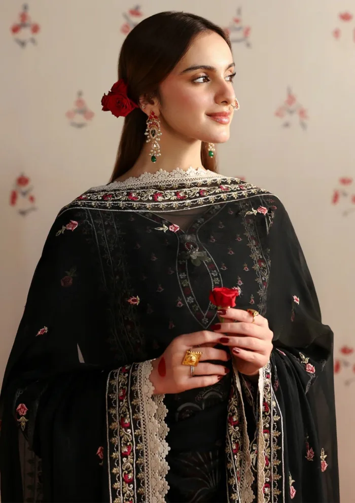 Mahnur MA25 11 Aafreen Aangan Luxury Lawn Collection - Image 4