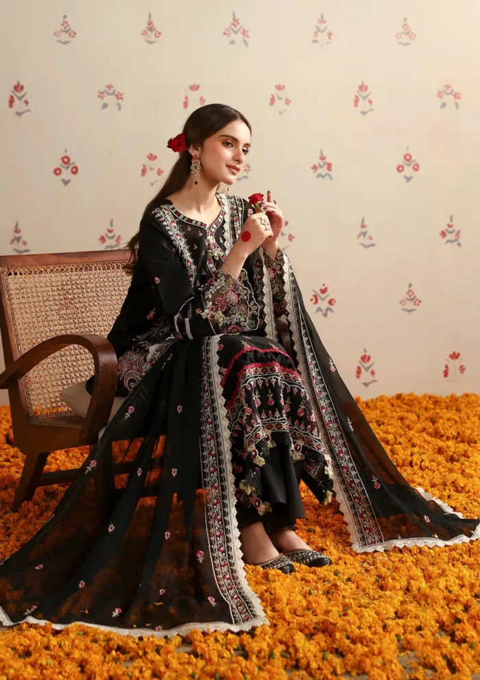Mahnur MA25 11 Aafreen Aangan Luxury Lawn Collection - Image 7