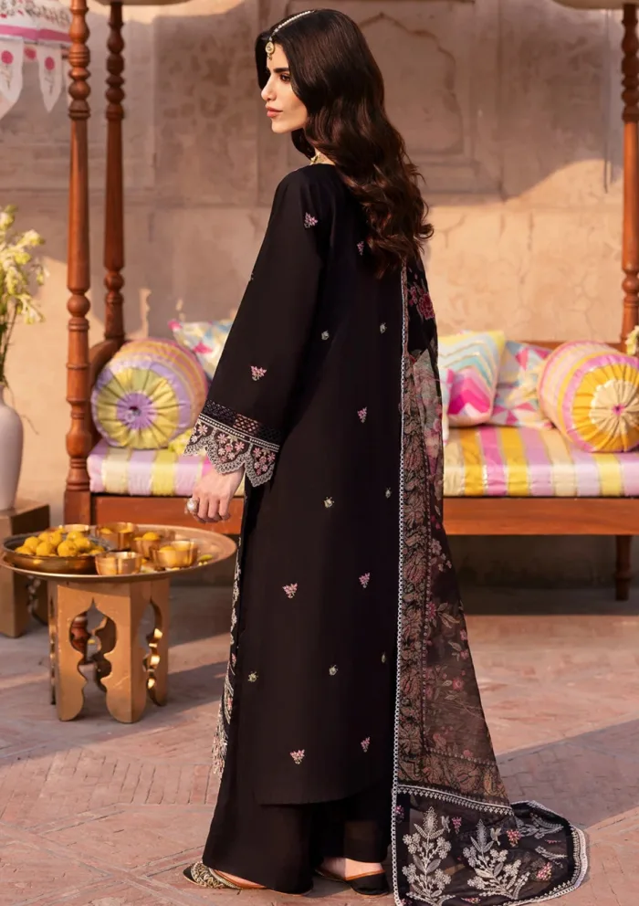 Mahnur MHJ 08 Irene Husn e Jahan Luxury Lawn Collection - Image 3