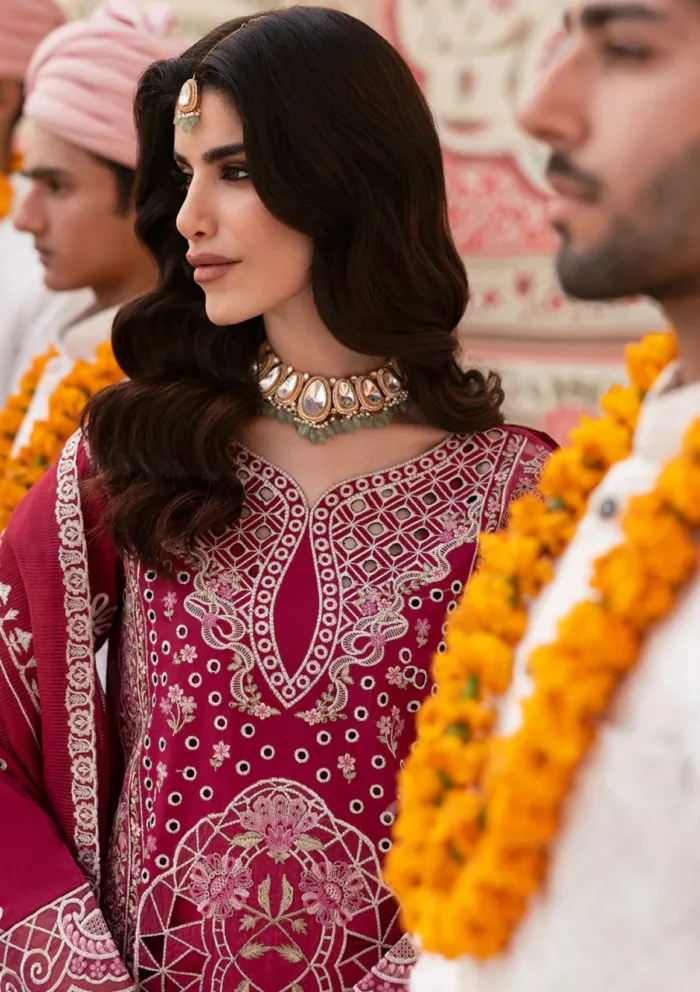 Mahnur MHJ 09 Leyla Husn e Jahan Luxury Lawn Collection - Image 2