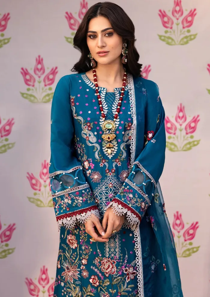 Mahnur MHJ 14 Renee Husn e Jahan Luxury Lawn Collection - Image 5