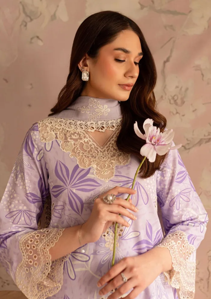Mahnur Printkari Edit ML25 04 Leila Luxury Lawn Collection - Image 3
