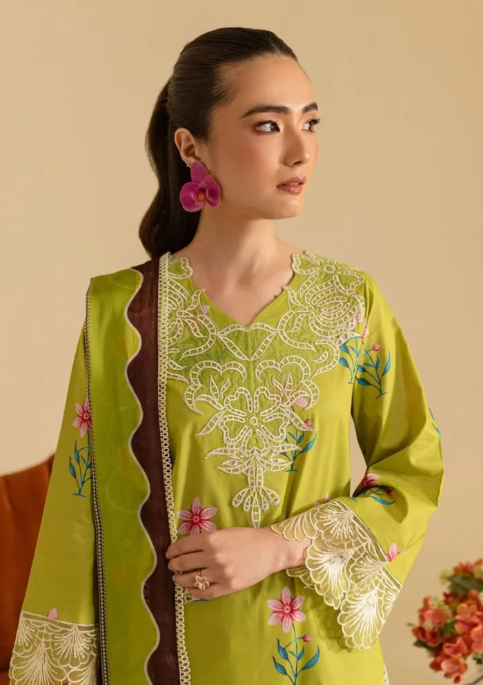 Mahnur Printkari Edit ML25 08 Leila Luxury Lawn Collection - Image 3