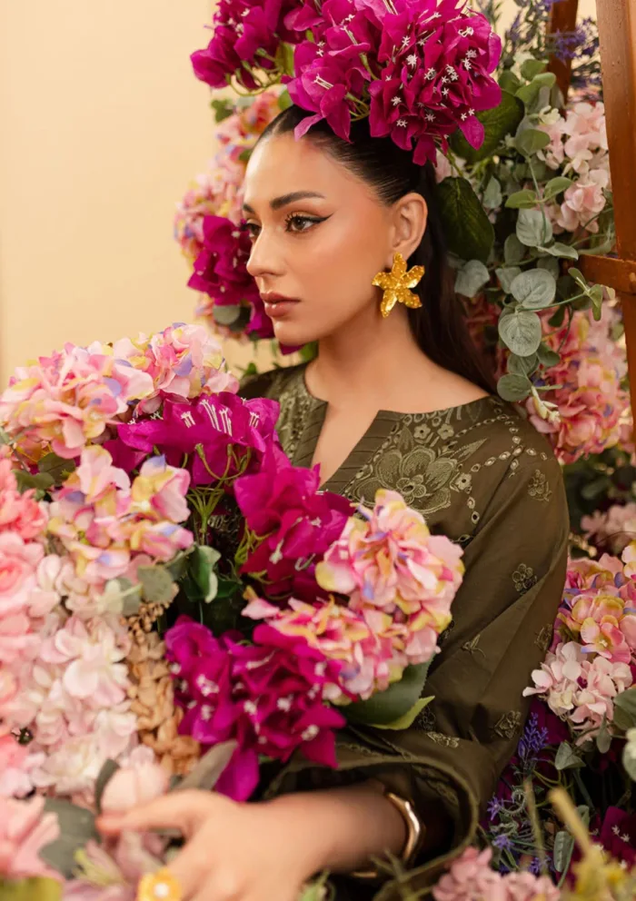 Mahnur VALERIA Twilight Luxury Lawn Collection - Image 8