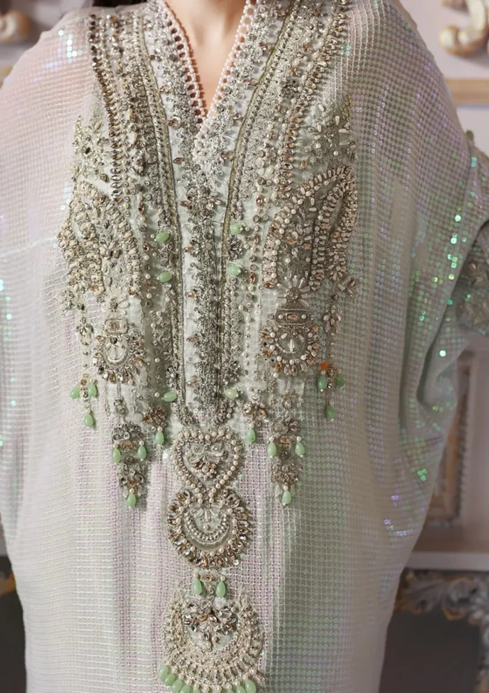 Maria B MME 05 Mbroidered Unstitched Edition 25 Luxury Lawn Collection - Image 3