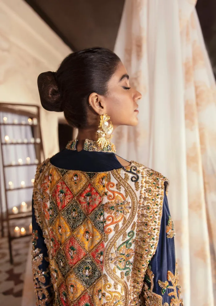Maria Osama Khan Leila Virsa Luxury Lawn Collection - Image 4