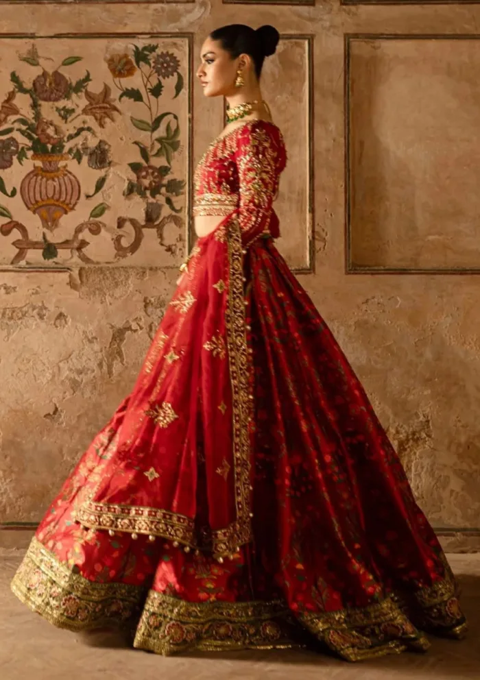 Maria Osama Khan Wedding Zareen Khwabedah Luxury Lawn Collection - Image 3