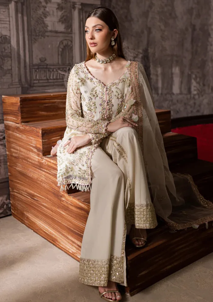 Maria Osama Khan Zeest Mystara Wedding Festive 25 Luxury Lawn Collection - Image 4