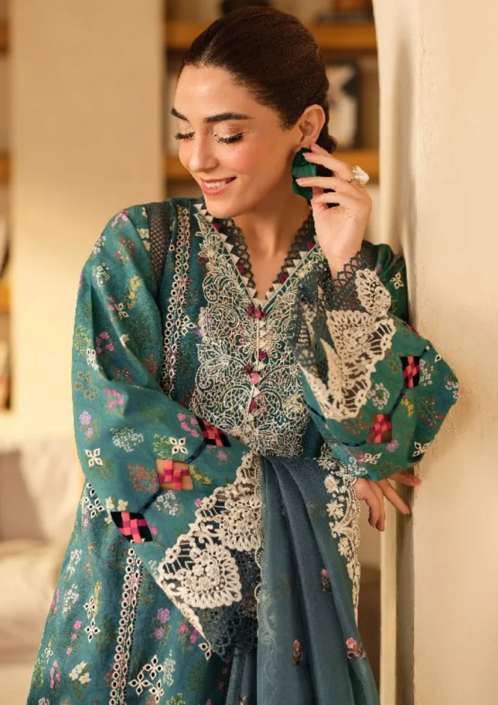 Maryam Hussain Seashell Luxury 25 Lawn Collection - Image 3