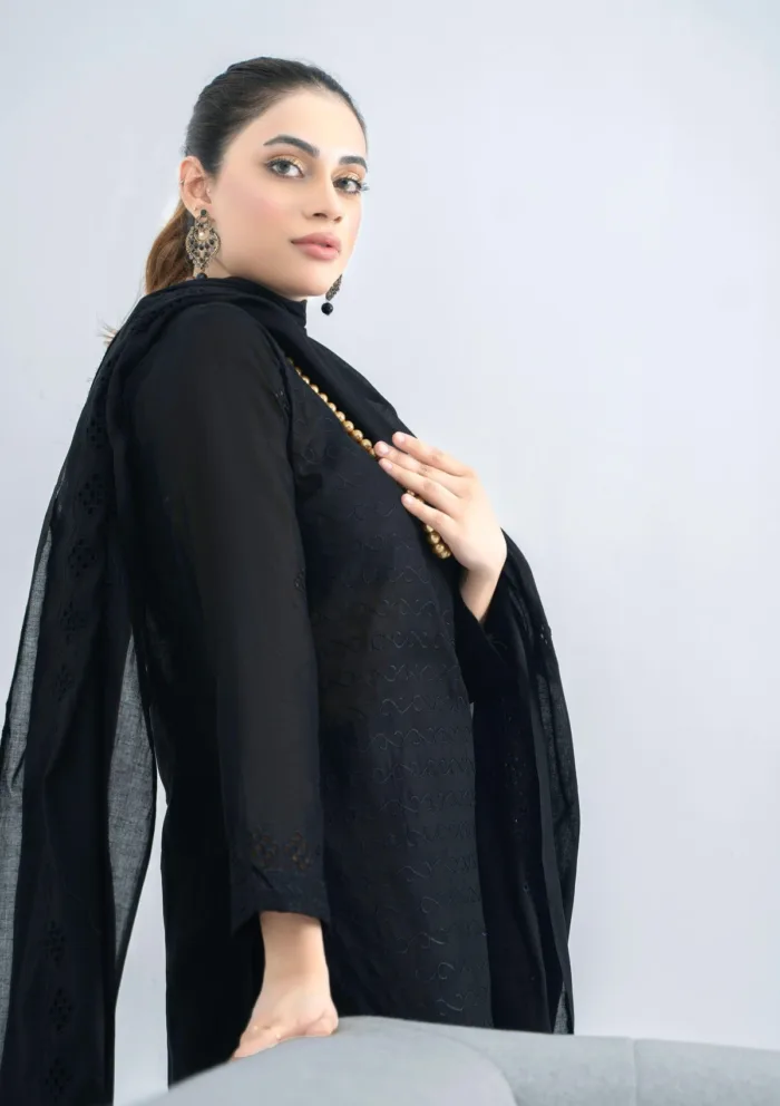 Mashah MDN25 07 Dur-e-Nayab Luxury Lawn Collection - Image 4