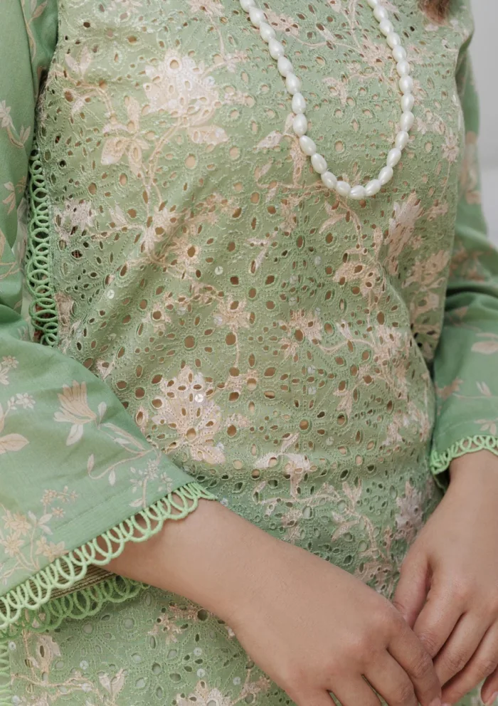 Meemsey Luxury Festive MSF25 03 Sui Dhaga Lawn Collection - Image 2