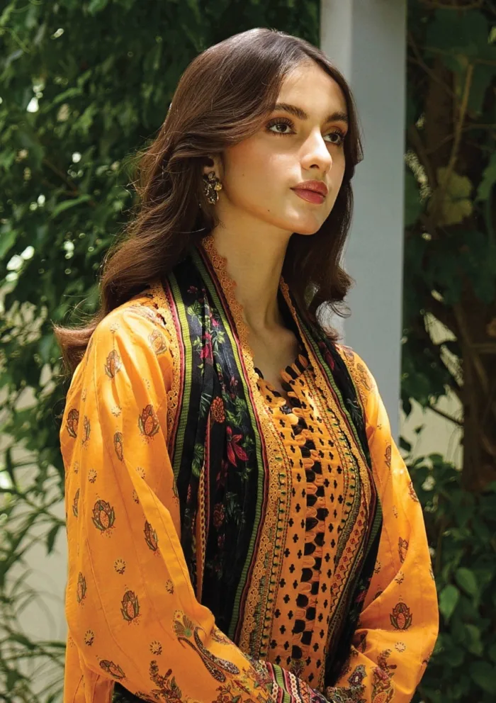 Meerak Roma Summer Wine 25 Luxury Lawn Collection - Image 2