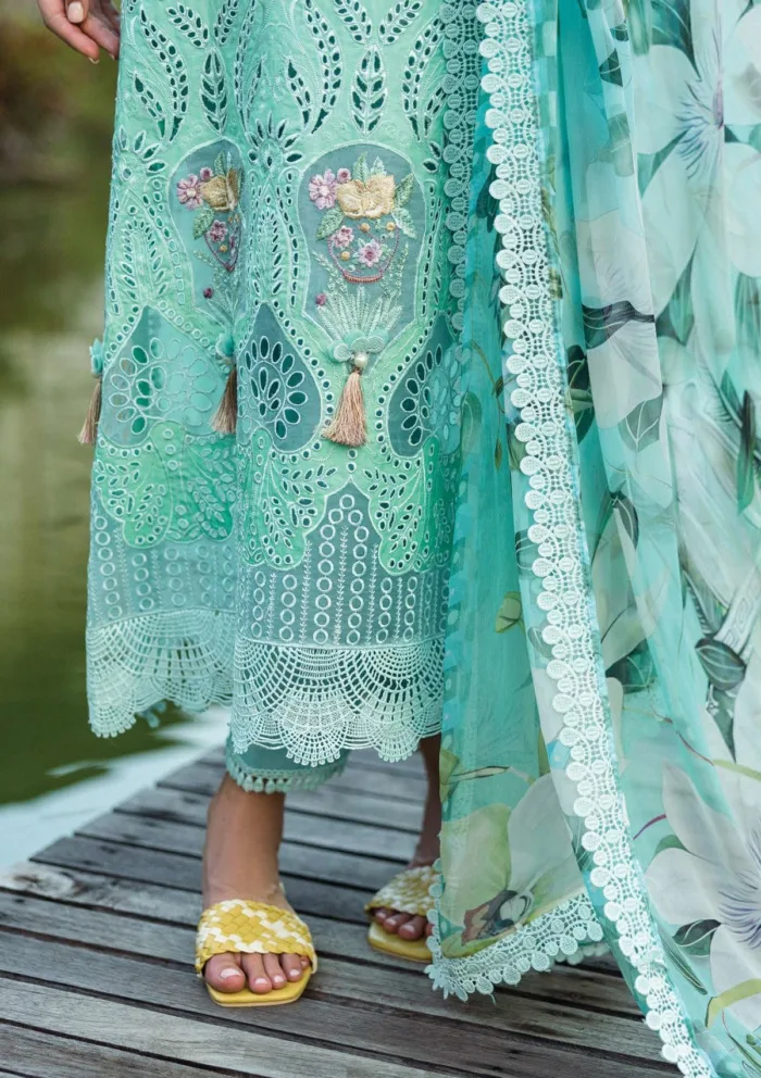 Mushq MC25 06 Famiglia Solace Ombre Chikankari Luxury Lawn Collection - Image 4