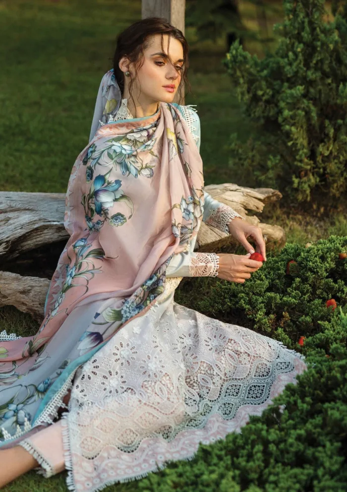 Mushq MC25 10 Casa Solace Ombre Chikankari Luxury Lawn Collection - Image 3