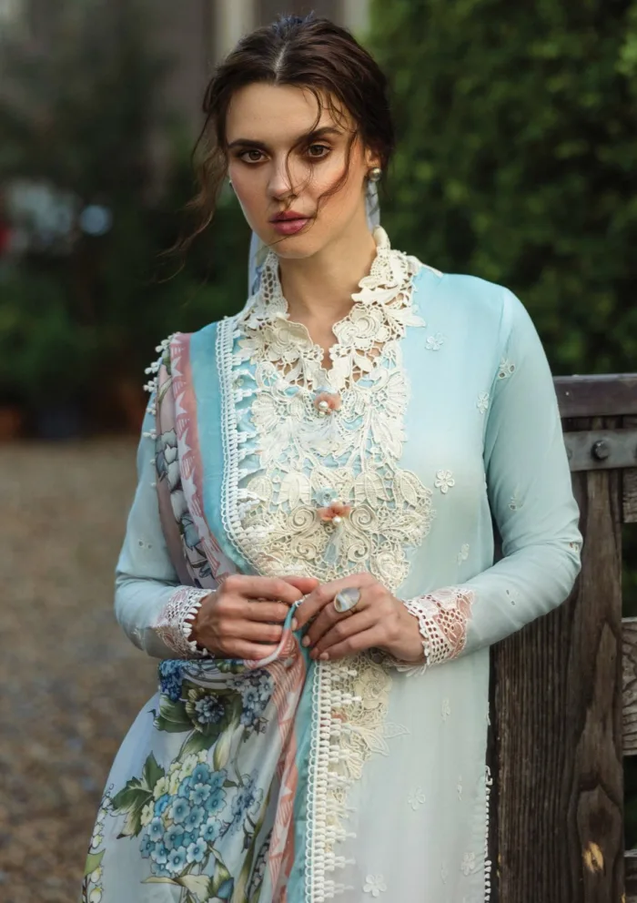 Mushq MC25 10 Casa Solace Ombre Chikankari Luxury Lawn Collection - Image 4