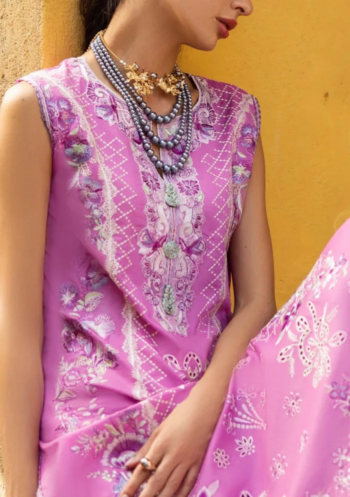 Mushq MM 01 Timeless Wave Manaram Luxury 25 Lawn Collection - Image 2