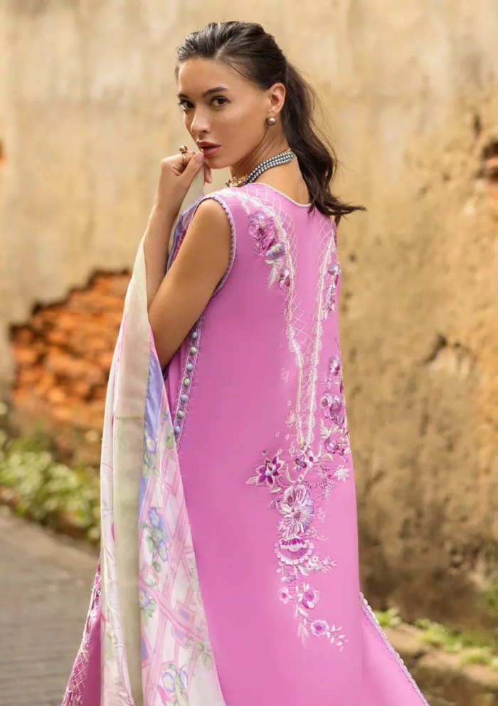 Mushq MM 01 Timeless Wave Manaram Luxury 25 Lawn Collection - Image 3