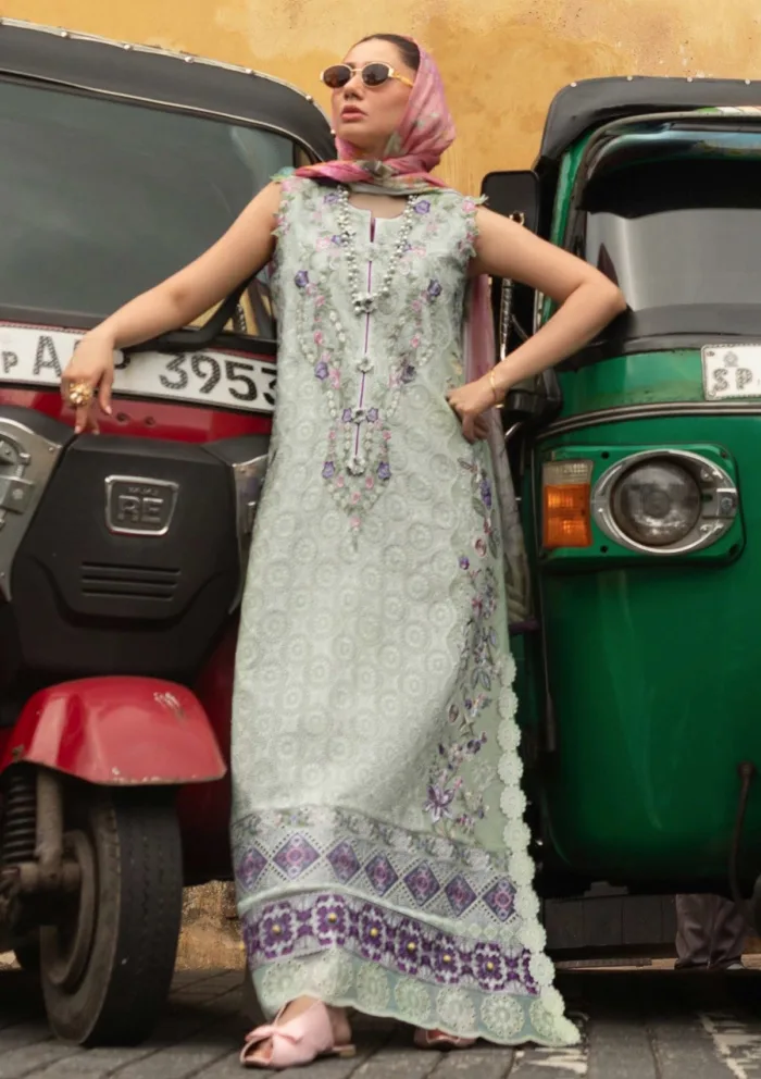 Mushq MM 10 Beaming Drift Manaram Luxury 25 Lawn Collection - Image 3