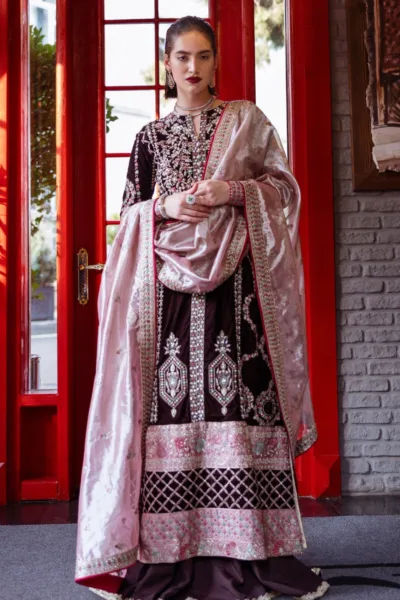 Mushq Velvet MDV24 06 Echoing Dreams