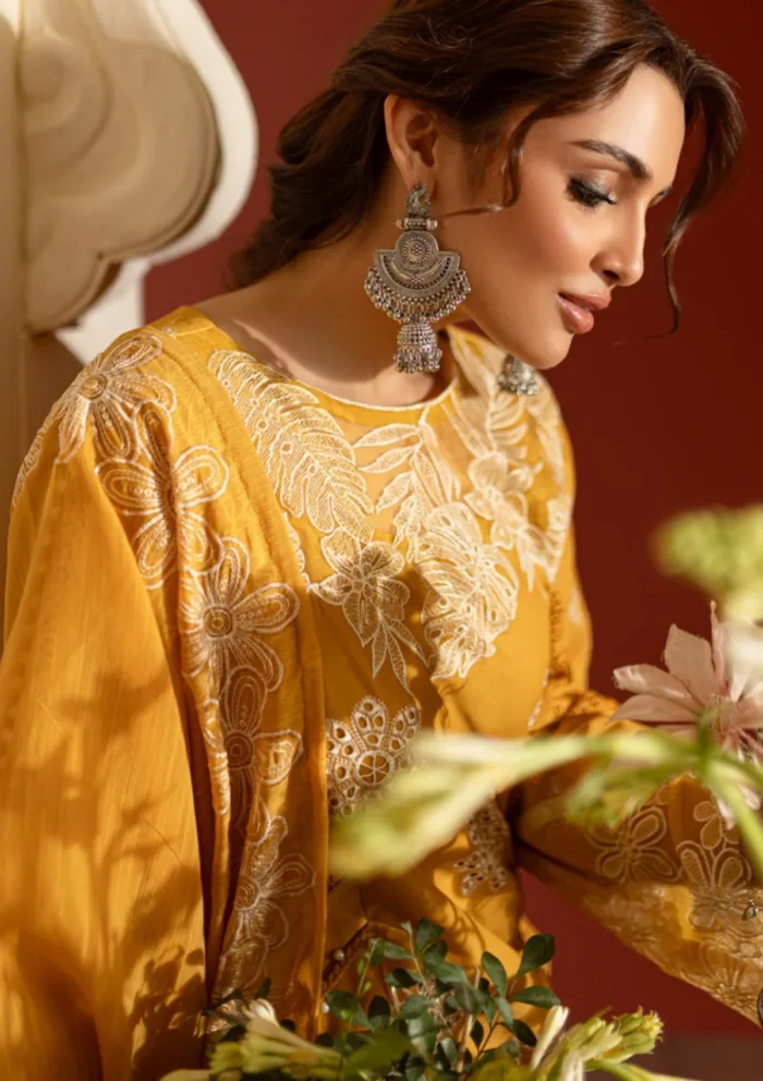 Parishay DSC 09 Dastan e Noor Luxury Lawn Collection - Image 2