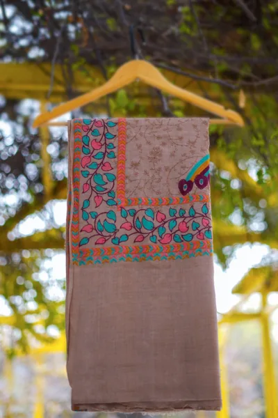 Pashmina Emboridered Shawl D 164