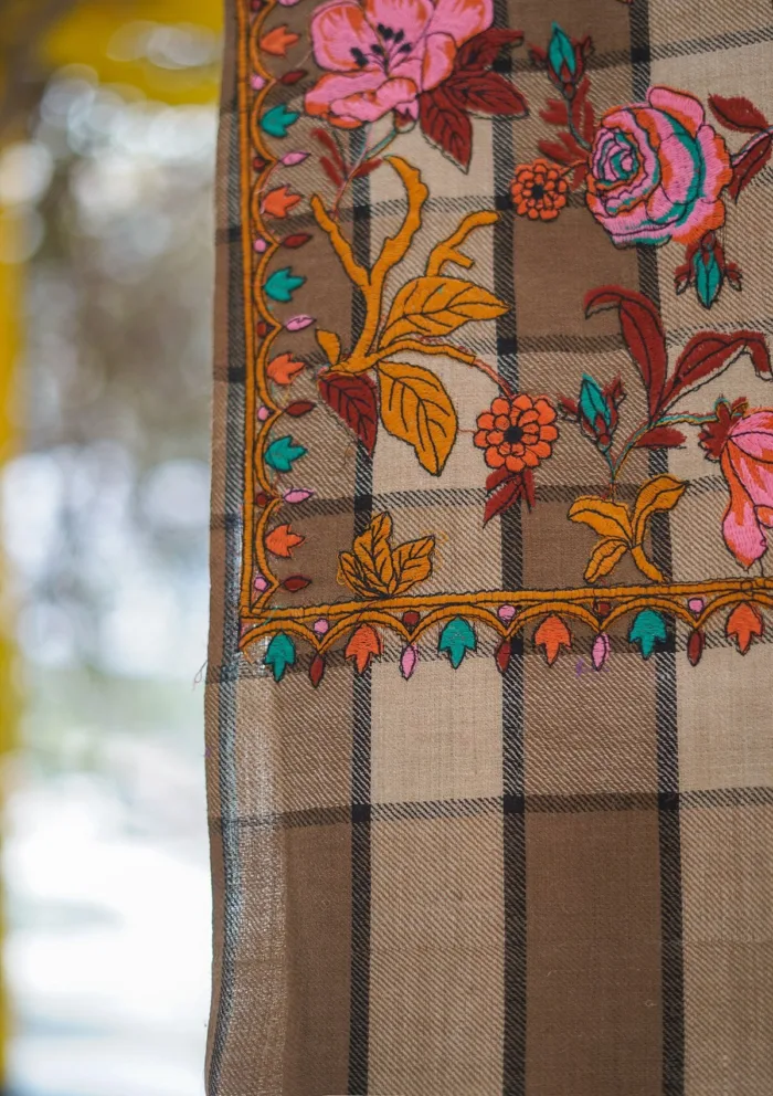 Pashmina Emboridered Shawl D 179A Luxury Lawn Collection - Image 3