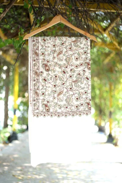 Pashmina Embroidered Shawl D 187