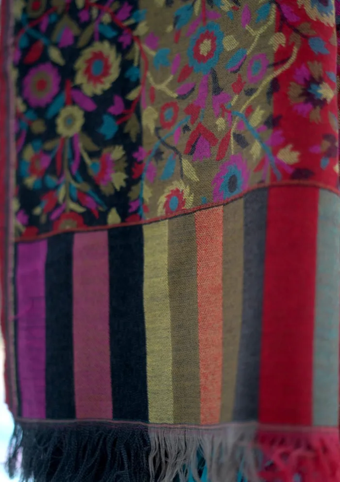 Pure Jamawar Kaani Shawl D 2254 Luxury Lawn Collection - Image 2