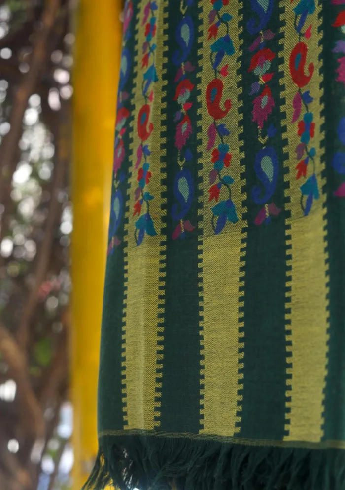 Pure Jamawar Kaani Shawl D 2256 Luxury Lawn Collection - Image 3