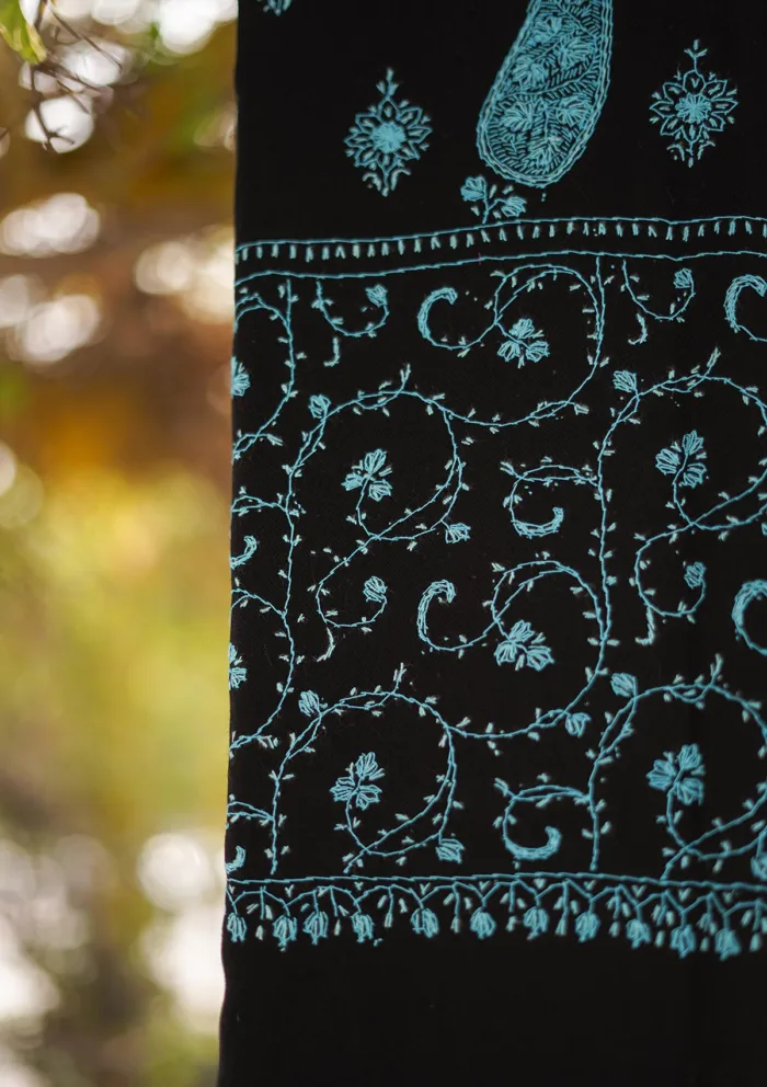 Pure Pashmina Kashmiri Work Shawl D 16 Luxury Lawn Collection - Image 3