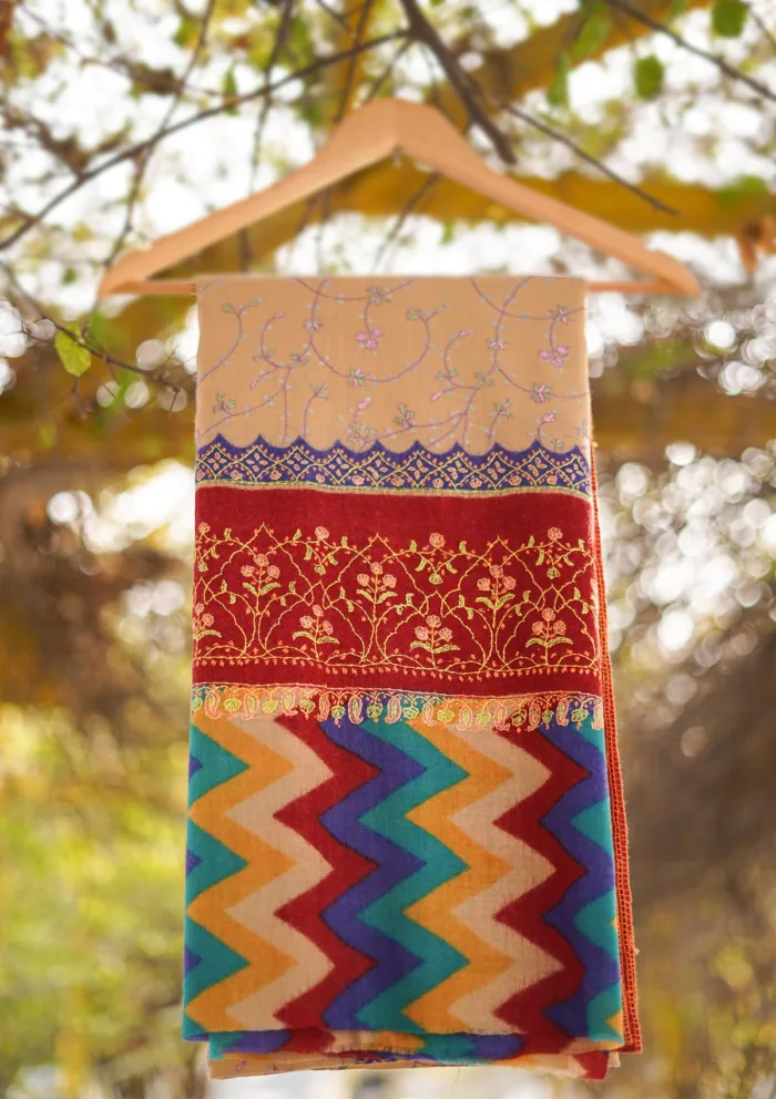 Pure Pashmina Kashmiri Work Shawl D 18