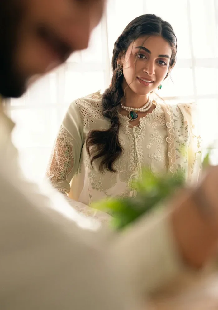 Qalamkar Eid Edit 25 SB 10 Nadia Luxury Lawn Collection - Image 10