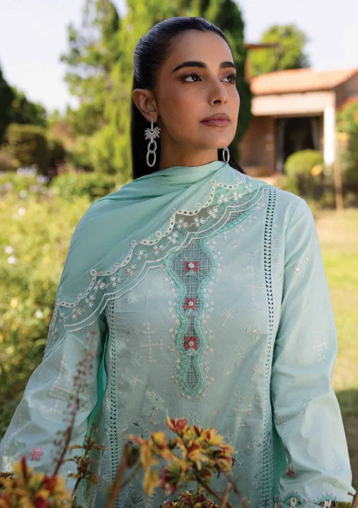 Qalamkar Summer 25 QM 13 HELEN Qline Luxury Lawn Collection - Image 4