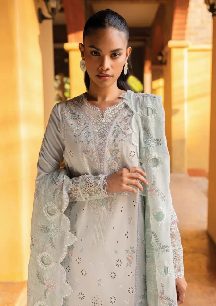 Qalamkar Summer 25 QM 16 LUNE Qline Luxury Lawn Collection - Image 4