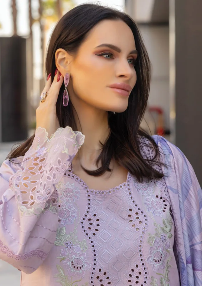 Rang Rasiya Summer Edit 25 RRC 12 Amelia Carnation Luxury Lawn Collection - Image 4