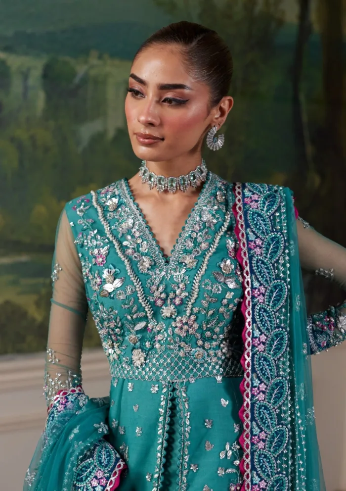 Republic Womenswear D 6 Serra Pieno De Verde Luxury Lawn Collection - Image 2