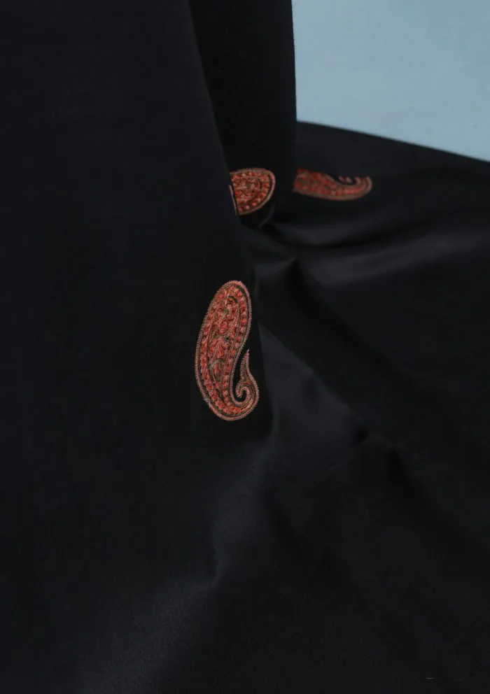 Riwaj Volume II D 03 D Pashmina Embroidered Suit Luxury Lawn Collection - Image 3