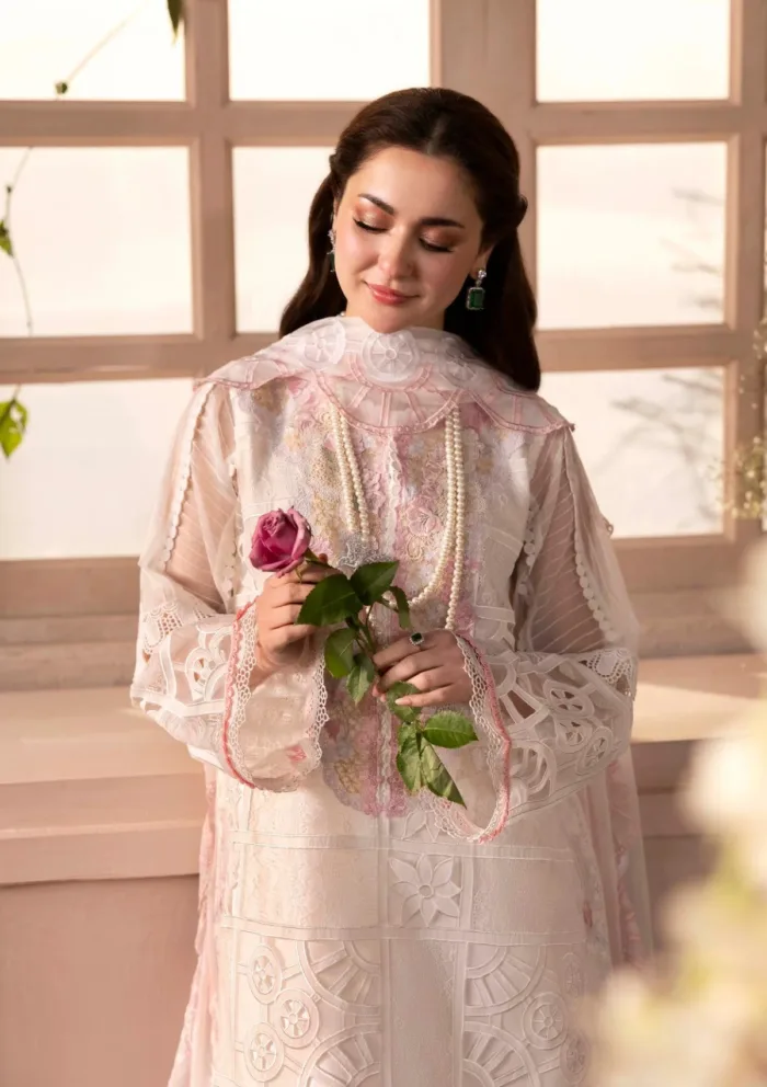 Sable Vogue SVL 03 Luxury 25 Lawn Collection - Image 3