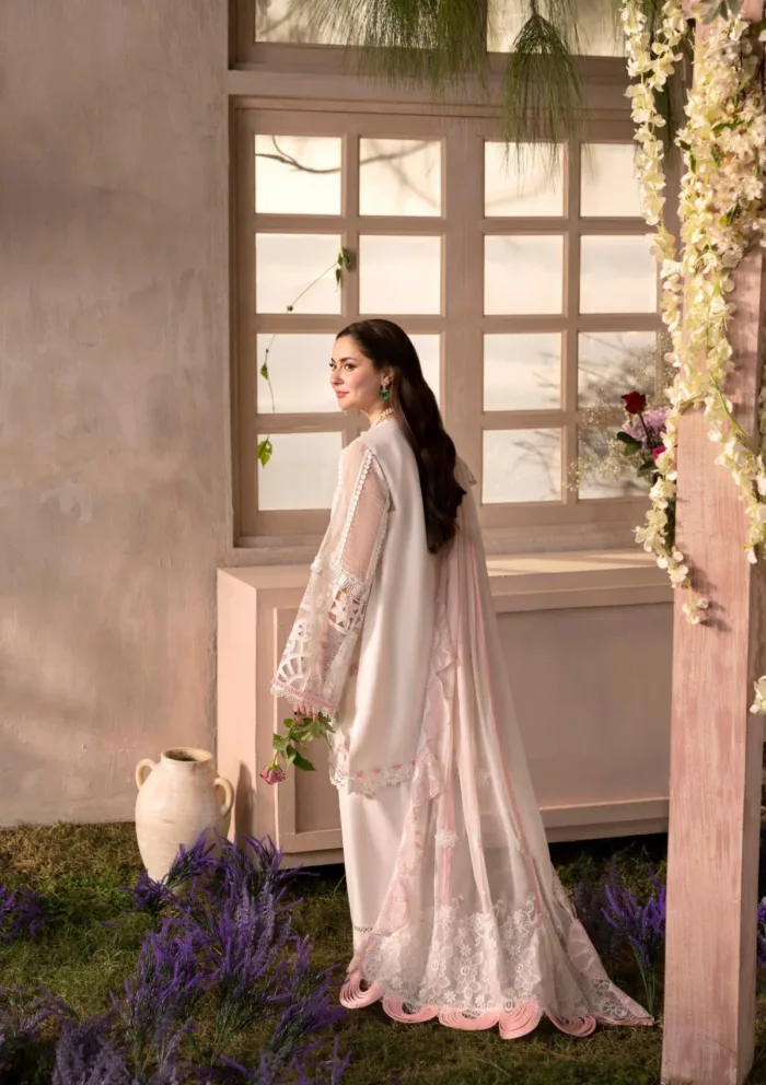 Sable Vogue SVL 03 Luxury 25 Lawn Collection - Image 5