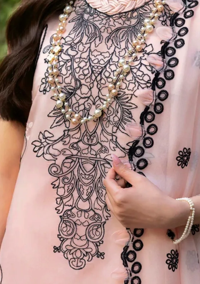 Sable Vogue SVL 08 Luxury 25 Lawn Collection - Image 6