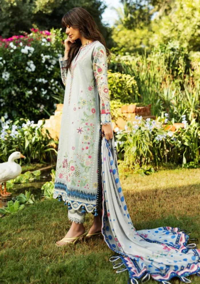 Sadaf Fawad Khan PAISLEY GARDEN A Siraa 25 Luxury Lawn Collection - Image 4