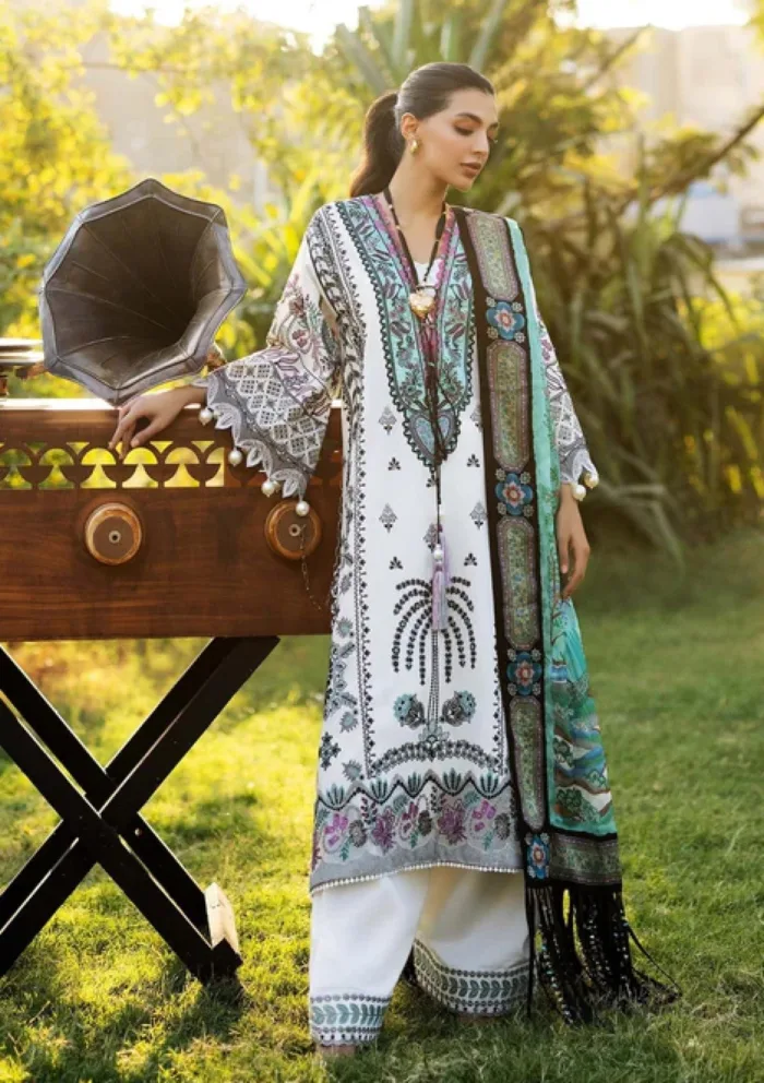 Sadaf Fawad Khan PALM ISLAND B