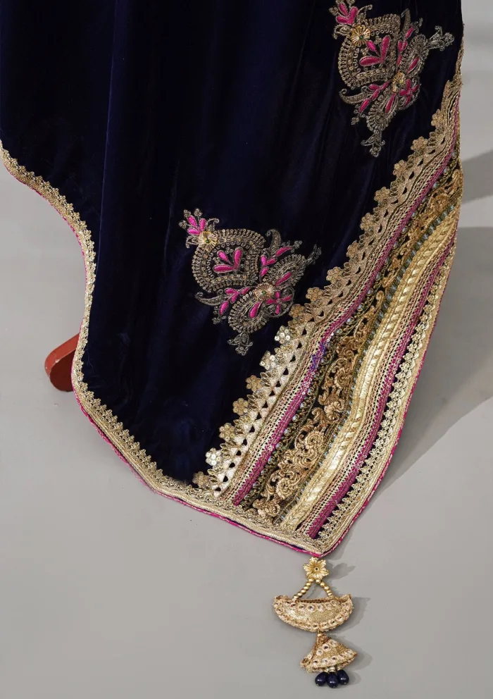 Sadias Collection D 11 Velvet Shawl Luxury Lawn Collection - Image 3