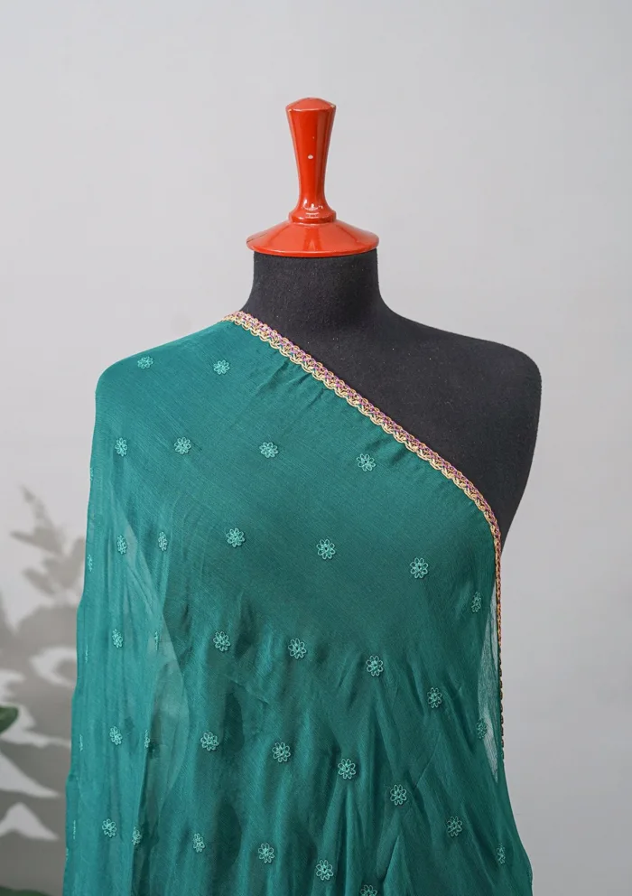 Sadias Collection D 41 Chiffon Shawl Luxury Lawn Collection - Image 2