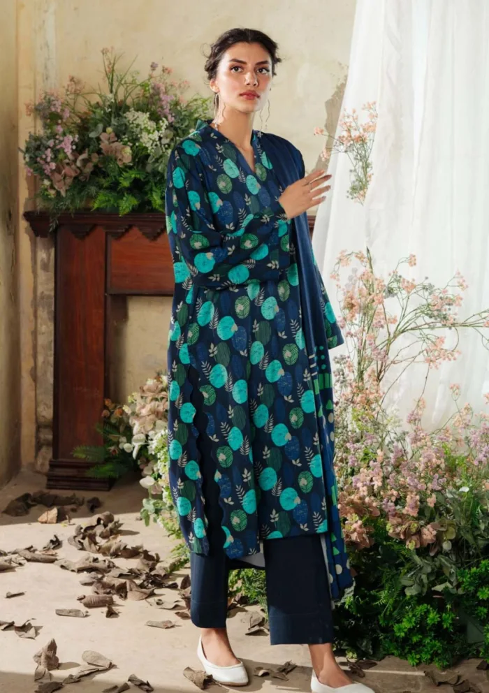 Sahar Vol II SVC V2 23 03 Printed Viscose Crepe Luxury Lawn Collection - Image 3