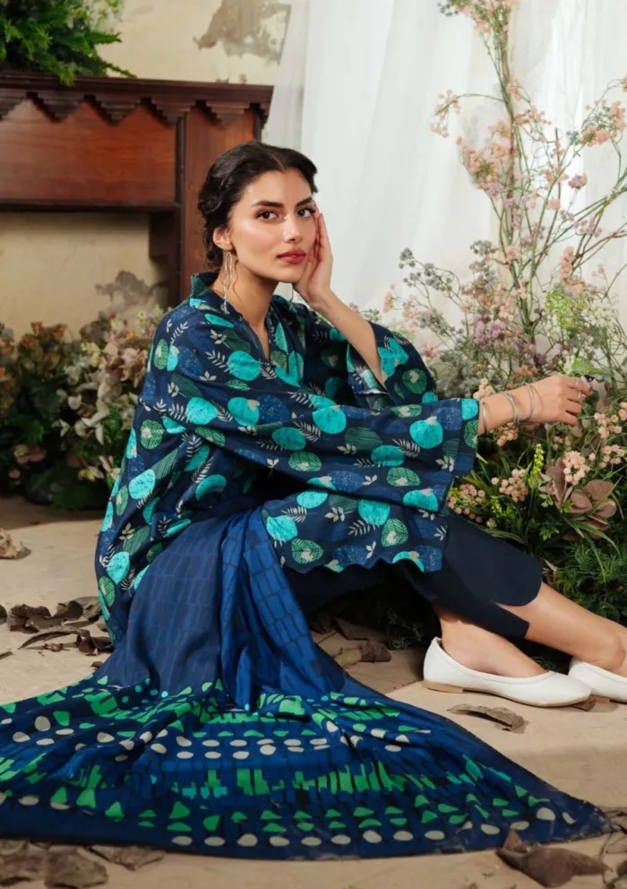 Sahar Vol II SVC V2 23 03 Printed Viscose Crepe Luxury Lawn Collection - Image 5