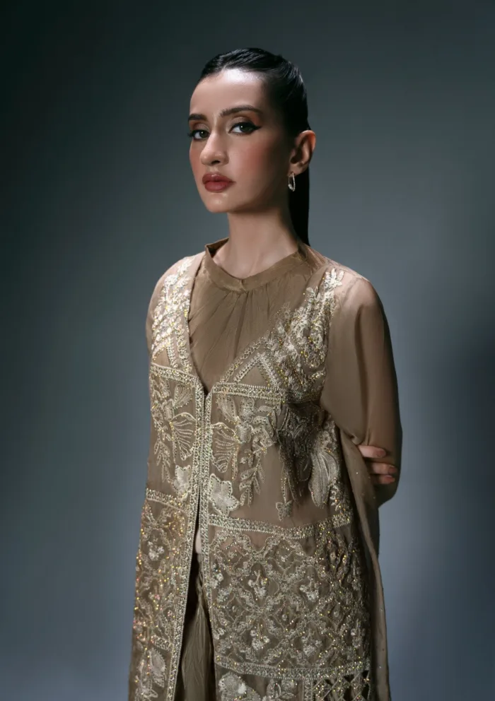 Sidra Fahad Skin Golden Elienna 24 Luxury Lawn Collection - Image 2
