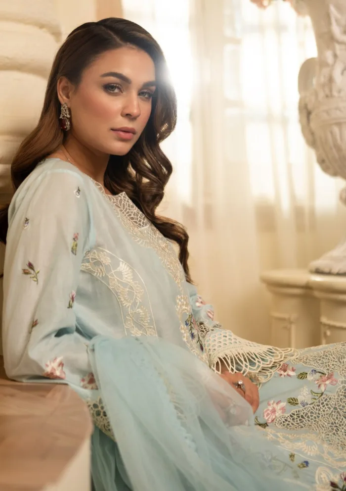 Thames Fashion Whispering Reet Luxury Lawn Collection - Image 5