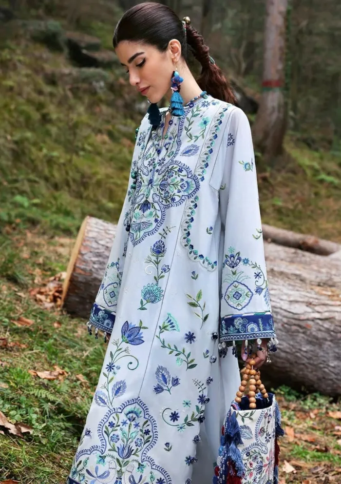 Zaha KASHUR ZL25 11 A Unstitched Lawn 25 Luxury Collection - Image 3