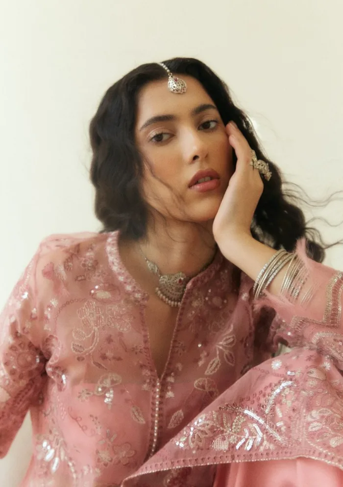 Zara Shahjahan ZLW24 04 Lovent Wedding Luxury Lawn Collection - Image 4